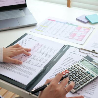 10 Things to Consider Before Making an Investment